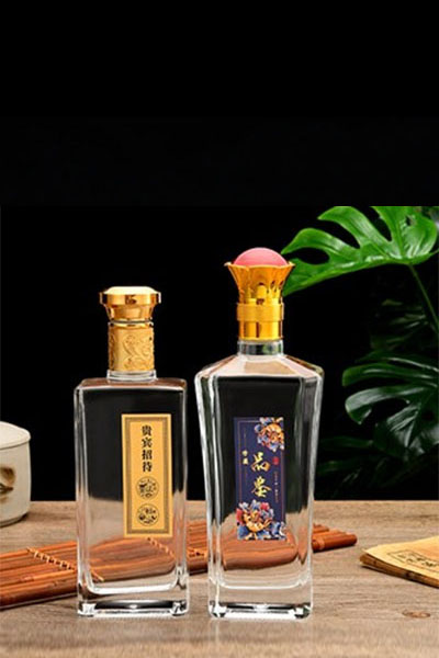 晶白酒瓶 002  